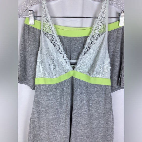 Nicole Miller 2 Piece Cami Set- Sz Medium - Picture 4 of 5